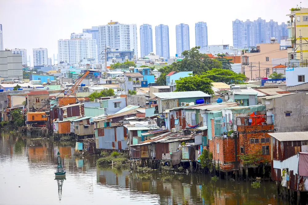 kieu-bao-nha-ven-kenh