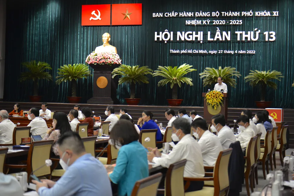 Toàn cảnh Hội nghị lần thứ 13 Ban chấp hành Đảng bộ TP.HCM khoá XI (mở rộng). Ảnh: KHÁNH TRÀ Toàn cảnh Hội nghị lần thứ 13 Ban chấp hành Đảng bộ TP.HCM khoá XI (mở rộng). Ảnh: KHÁNH TRÀ
