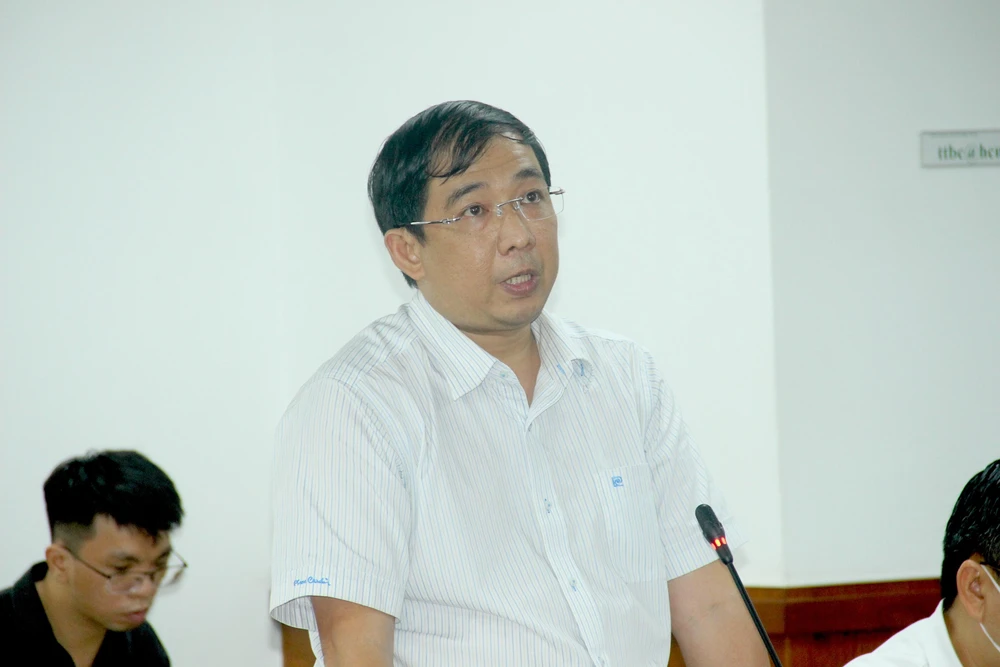 Ông Lê Thành Phương, Phó Giám đốc Văn phòng Đăng ký đất đai TP.HCM. Ảnh: LÊ THOA