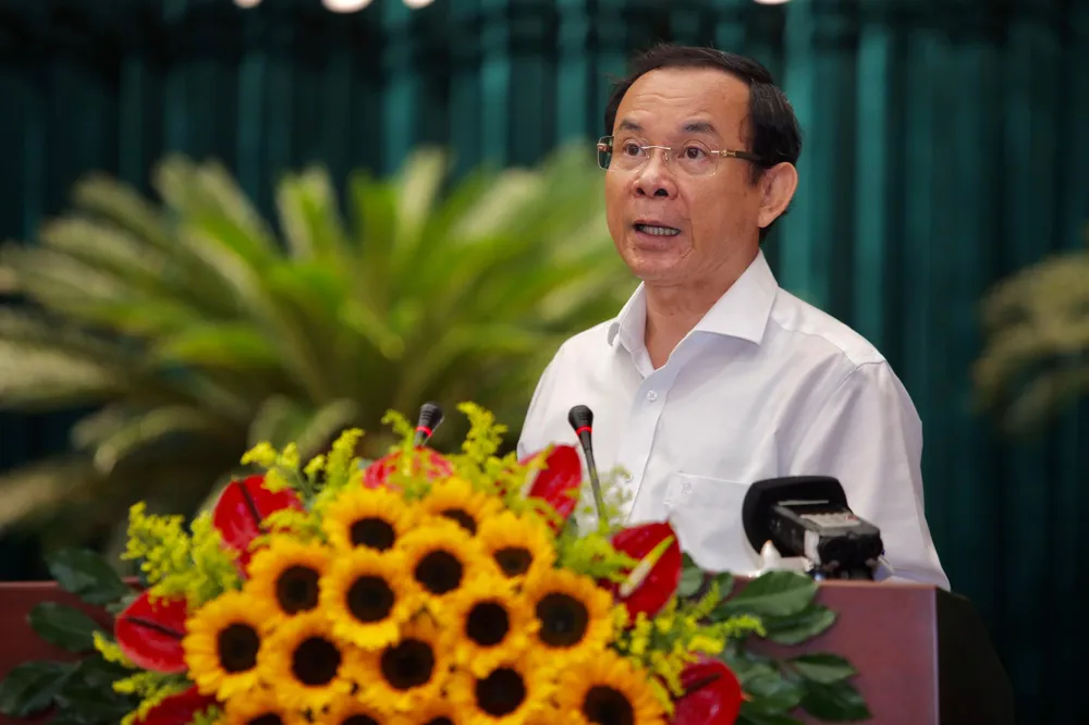 Bí thư Thành uỷ TP.HCM Nguyễn Văn Nên phát biểu tại hội nghị. Ảnh: NGUYỆT NHI