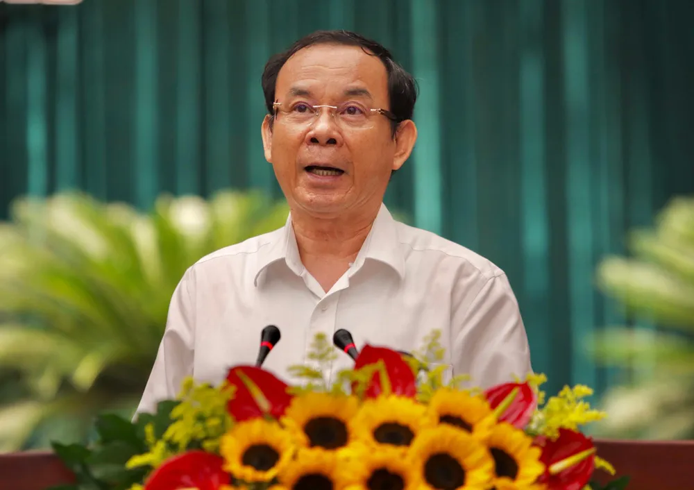 Bí thư Thành uỷ TP.HCM Nguyễn Văn Nên phát biểu bế mạc hội nghị. Ảnh: NGUYỆT NHI