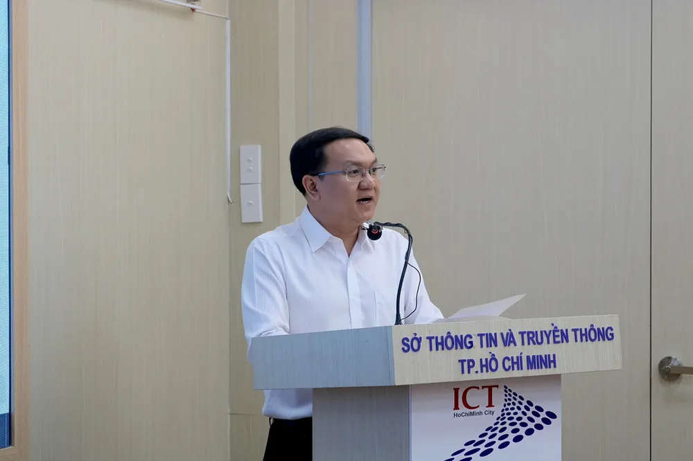 Ông Lâm Đình Thắng, Giám đốc Sở TT&TT TP.HCM phát biểu. Ảnh: L.THOA Ông Lâm Đình Thắng, Giám đốc Sở TT&TT TP.HCM phát biểu. Ảnh: L.THOA