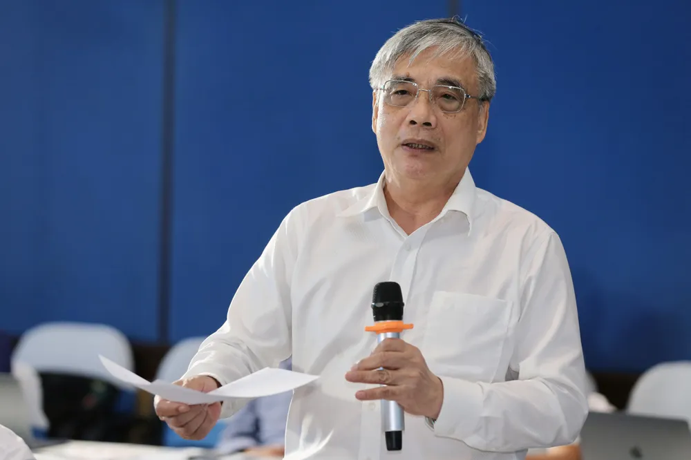 TS Trần Đình Thiên phát biểu tại hội thảo. Ảnh: BTC TS Trần Đình Thiên phát biểu tại hội thảo. Ảnh: BTC