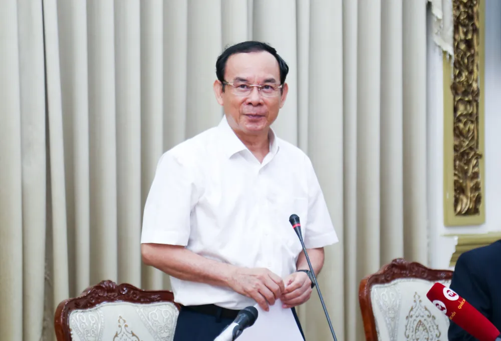 Bí thư Thành uỷ TP.HCM Nguyễn Văn Nên phát biểu tại phiên họp. Ảnh: T.THẢO bi-thu-nguyen-van-nen.jpg