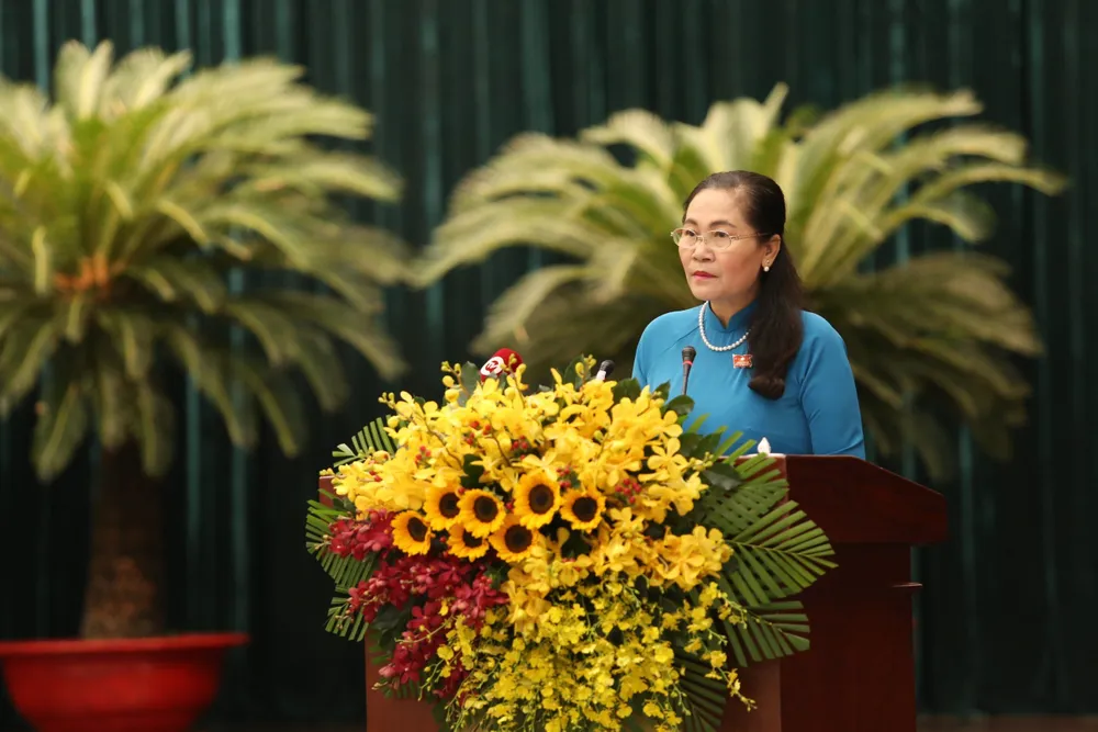 Chủ tịch HĐND TP.HCM Nguyễn Thị Lệ phát biểu khai mạc kỳ họp. Ảnh: HÀ THƯ hdnd-tphcm-nguyen-thi-le.jpg