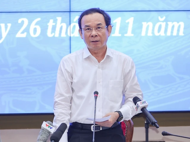 Ủy viên Bộ Chính trị, Bí thư Thành ủy TP.HCM Nguyễn Văn Nên, phát biểu tại hội nghị. Ảnh: VGP TP.HCM đề xuất thêm 1 Phó Chủ tịch chuyên trách Nghị quyết 98-pho-chu-tich-tp.hcm-chuyen-trach-nghi-quyet-98