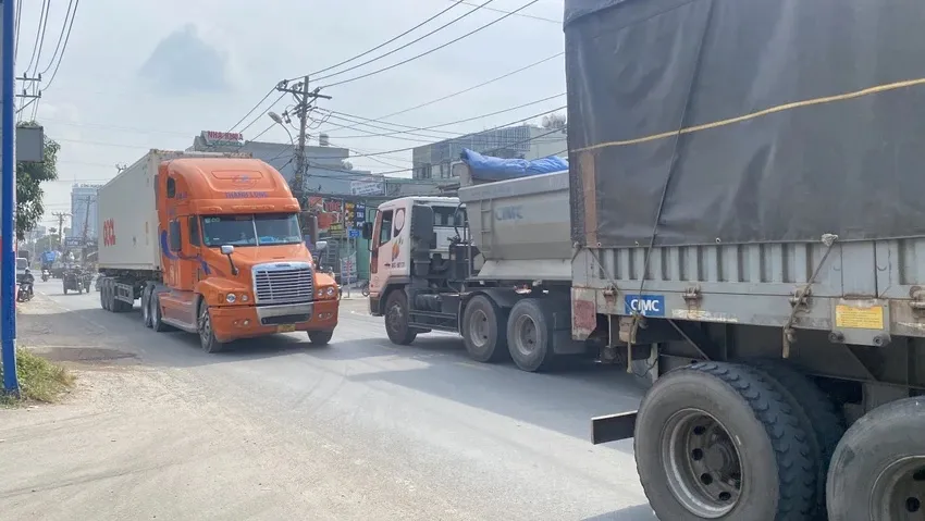 Đại biểu HĐND TP.HCM đau lòng vì ‘con đường tử thần’ Nguyễn Duy Trinh-con-duong-nguyen-duy-trinh