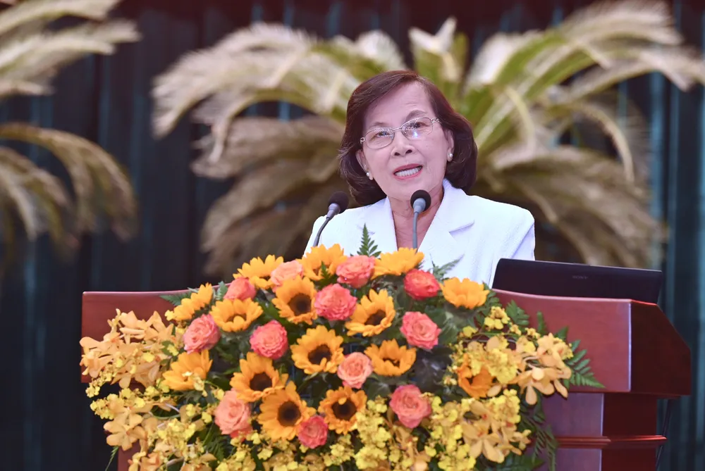 Muốn người dân ‘mở miệng’, lãnh đạo phải biết lắng nghe-lang-nghe-dan