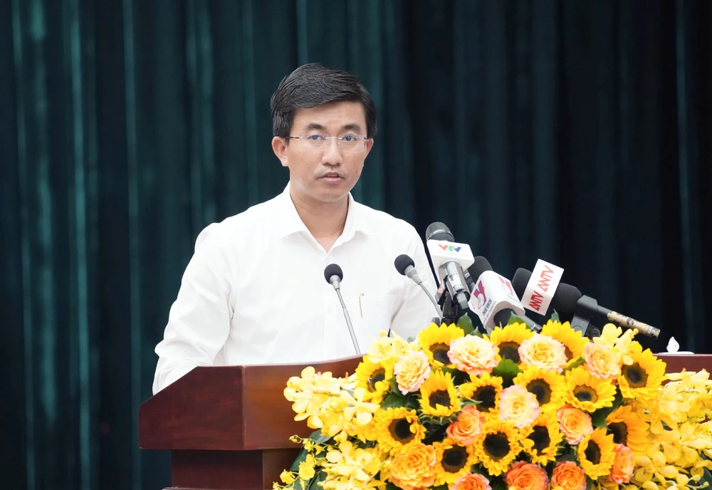 Ông Trương Hoài Bảo, Chủ tịch UBND phường 7, quận 8. Ảnh: THUẬN VĂN chu-tich-phan-van-mai-6.jpg