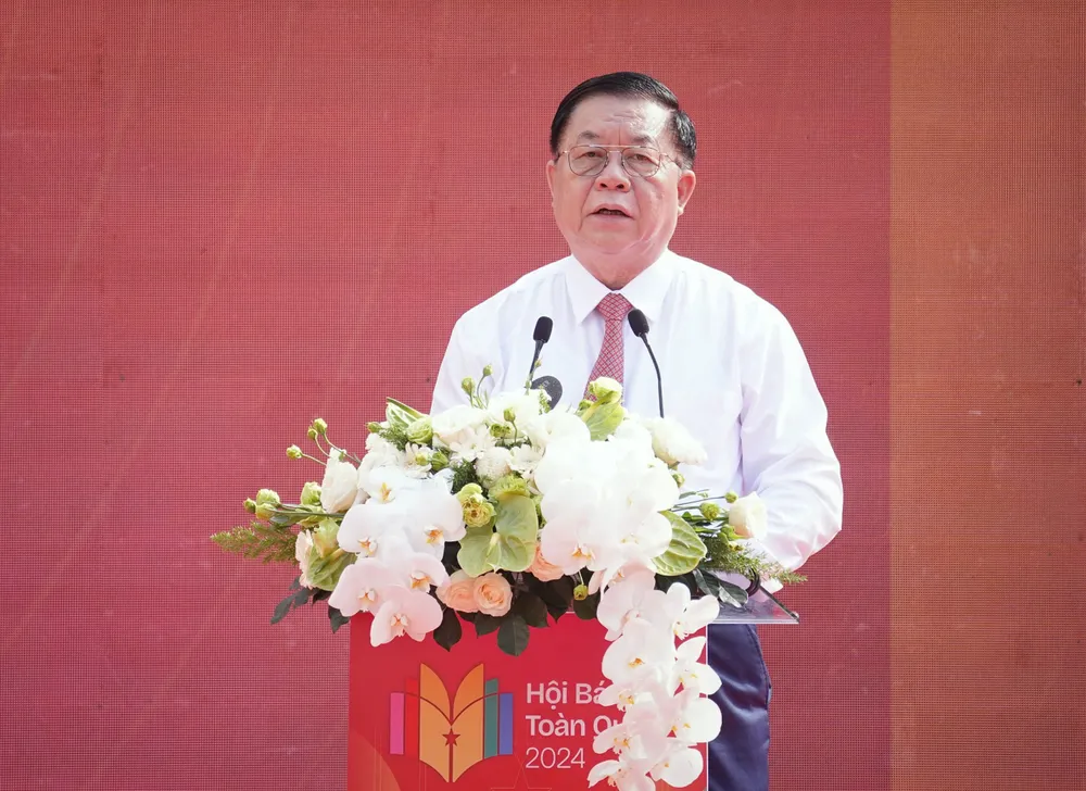 Trưởng ban Tuyên giáo Trung ương: Đoàn kết báo chí để đấu tranh chống tin giả, tin xấu độc-bao-chi