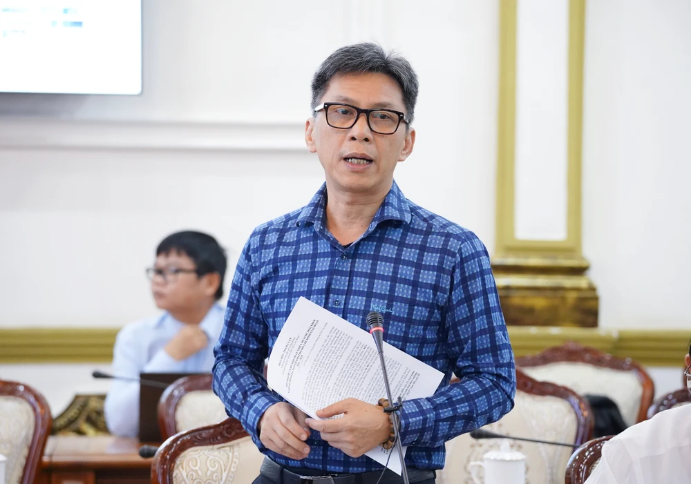 Giám đốc Sở KH&CN TP.HCM Nguyễn Việt Dũng phát biểu tại buổi gặp mặt. Ảnh: THUẬN VĂN lanh-dao-TP-gap-cong-dong-khoi-nghiep-3.jpg