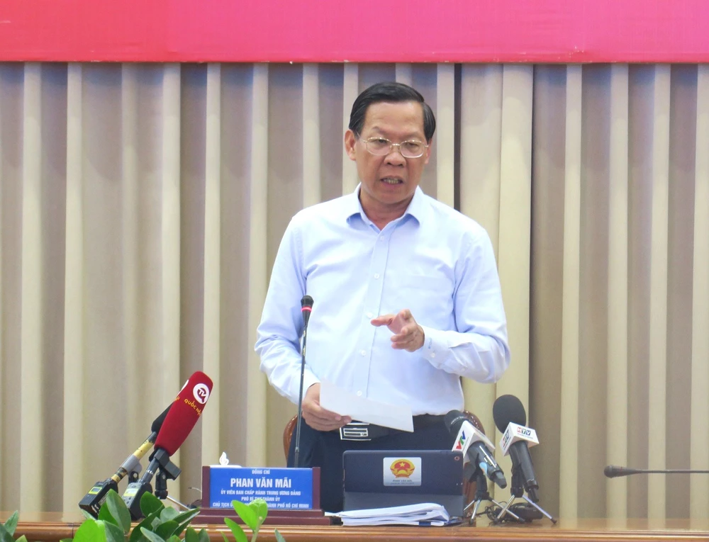 Chủ tịch Phan Văn Mãi: Xử lý nhà thầu không đảm bảo cát san lấp và đổ lỗi cho TP.HCM-chu-tich-phan-van-mai