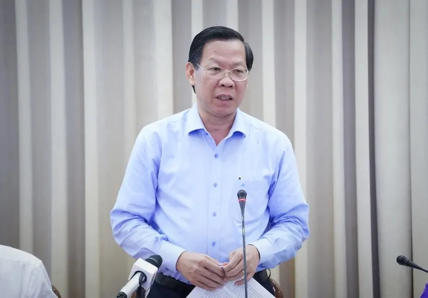 Chủ tịch UBND TP.HCM Phan Văn Mãi làm Chủ tịch Hội đồng đánh giá các đề án dám nghĩ, dám làm của cán bộ. Ảnh: THUẬN VĂN Ông Phan Văn Mãi làm Chủ tịch Hội đồng đánh giá các đề án dám nghĩ, dám làm của cán bộ-ong-phan-van-mai-chu-tich-hoi-dong.jpeg