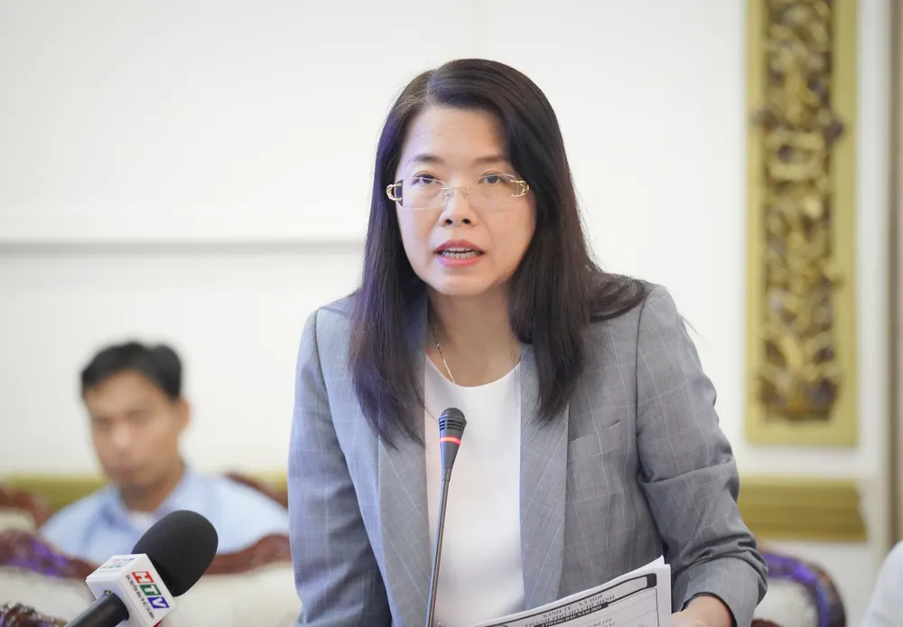 Lần đầu tiên TP.HCM bắn pháo hoa trên tàu diễu hành ở Lễ hội sông nước-le-hoi-song-nuoc