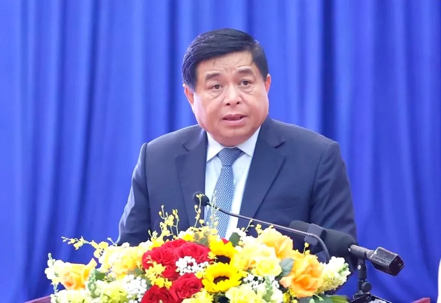 Bộ trưởng Bộ KH&ĐT Nguyễn Chí Dũng đề xuất phát hành trái phiếu để làm Vành đai 4. Ảnh: VÕ TÙNG vanh-dai-4-3.jpg