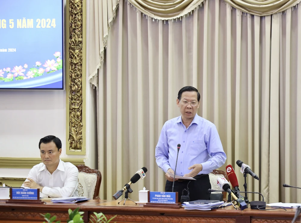 Chủ tịch TP.HCM sẽ trực tiếp gỡ khó cho rạch Xuyên Tâm. Ảnh: TTBC Chủ tịch TP.HCM sẽ trực tiếp gỡ khó cho rạch Xuyên Tâm và bờ Bắc kênh Đôi-rach-xuyen-tam-3.jpg