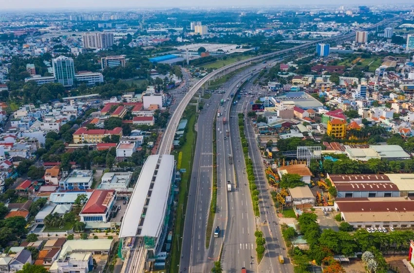 TP.HCM dự tính làm 183km đường sắt đô thị đến năm 2035. Ảnh: HOÀNG GIANG duong-sat-do-thi.jpeg