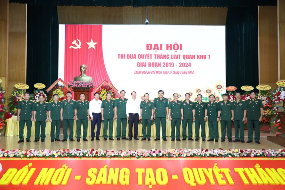 Thứ trưởng Bộ Quốc Phòng nói về những khó khăn, thách thức mà Quân khu 7 sẽ đối mặt