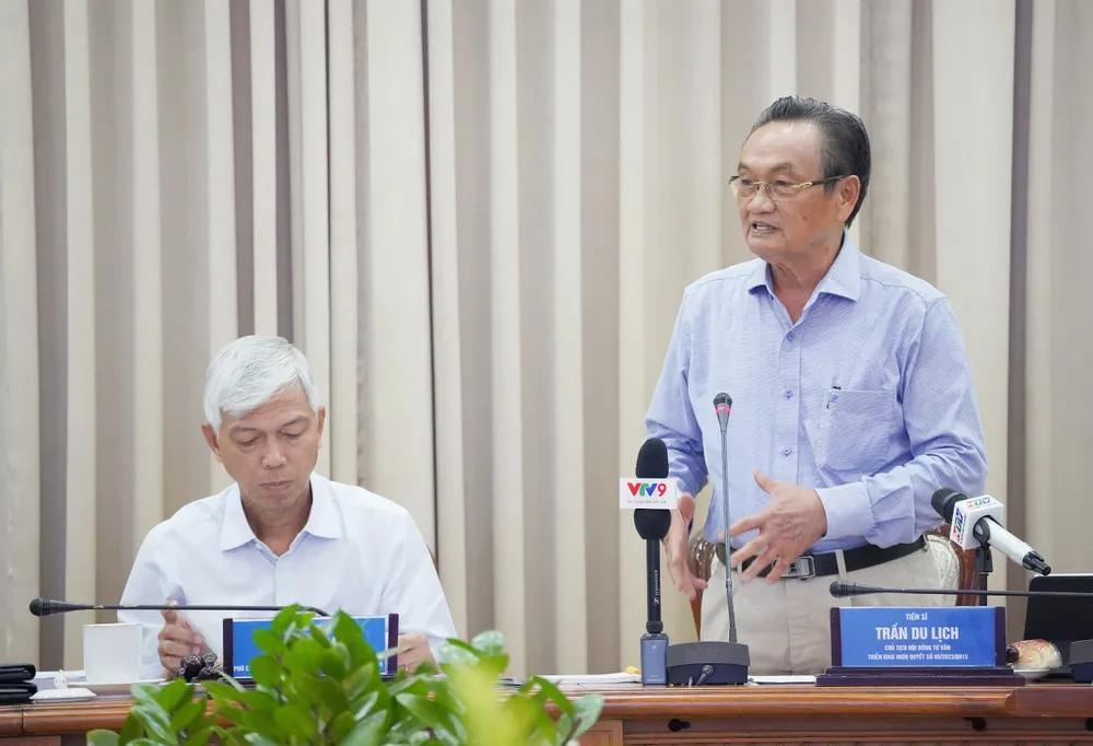 TS Trần Du Lịch, Chủ tịch Hội đồng tư vấn triển khai Nghị quyết 98/2023, khẳng định nỗ lực của TP.HCM trong thực hiện Nghị quyết 98. Ảnh: THUẬN VĂN nghi-quyet-98-2.jpg