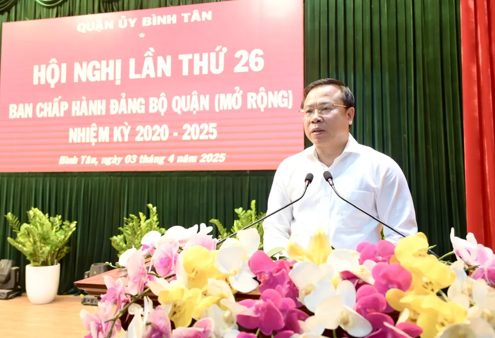 quan-binh-tan-2.jpg
