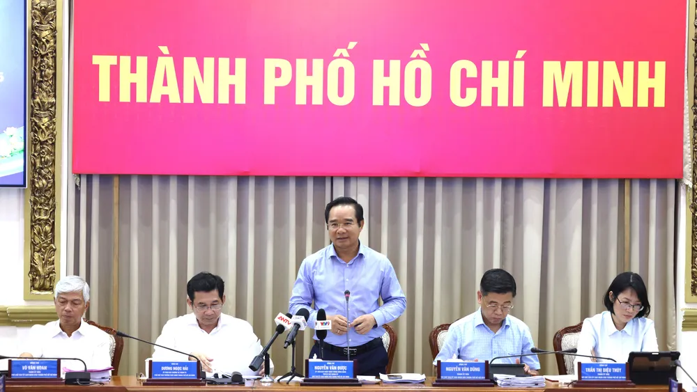 Chủ tịch Nguyễn Văn Được: 'Tất cả phải cùng sút, cùng chạy, vừa chạy vừa xếp hàng'-chu-tich-nguyen-van-duoc-6.JPG