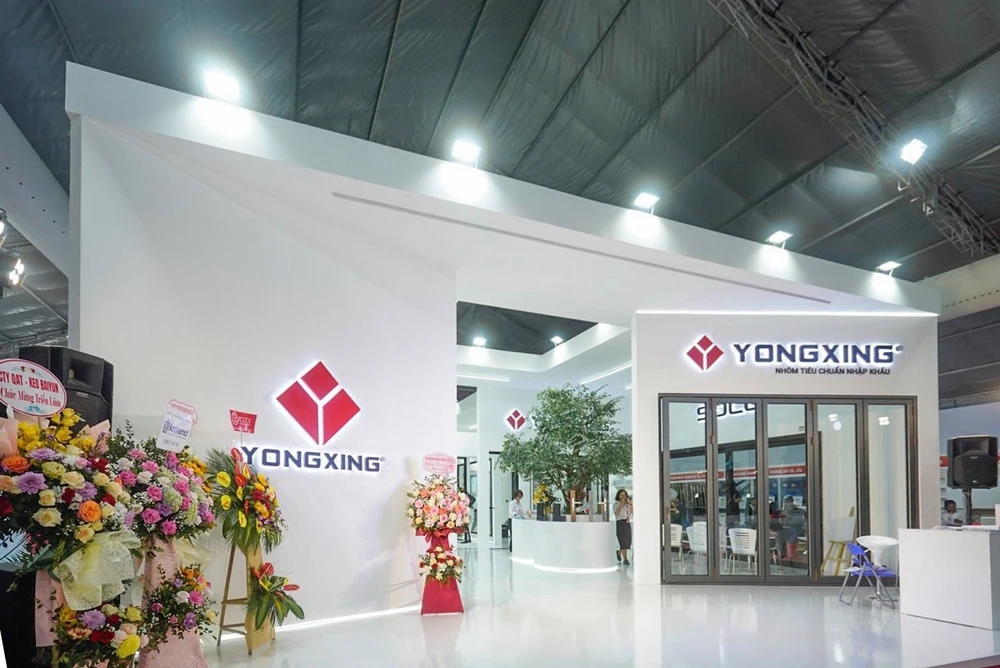 Gian trưng bày của Yongxing được thiết kế sang trọng, ấn tượng tại triển lãm Vietbuild năm nay