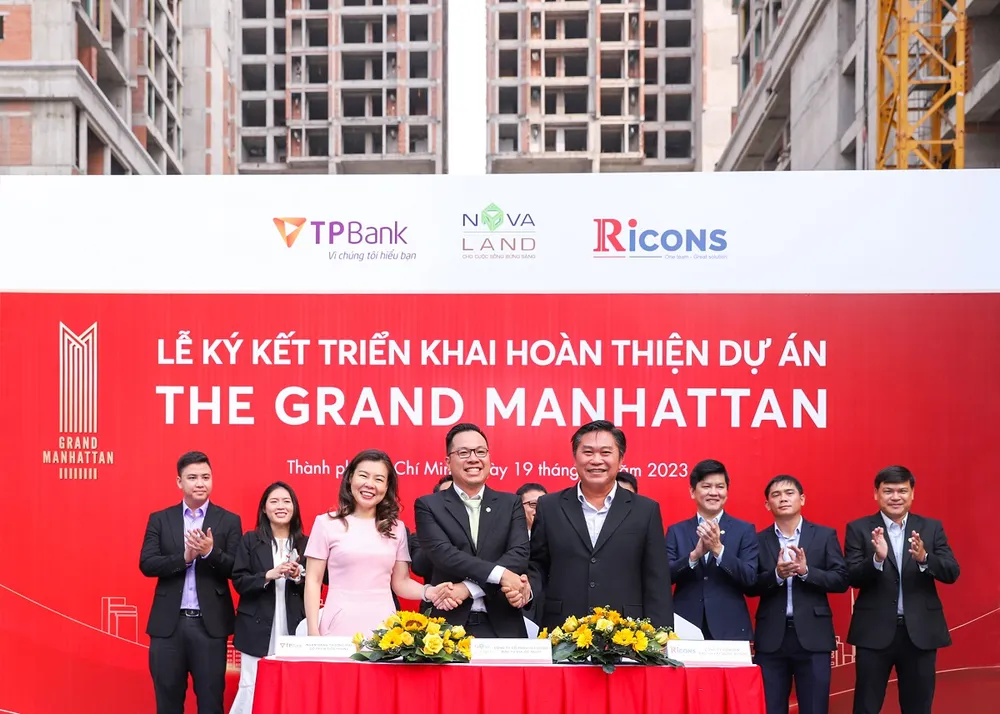 Novaland – TPBank – Ricons đã ký kết hợp tác triển khai xây dựng hoàn thiện dự án The Grand Manhattan Novaland – TPBank – Ricons đã ký kết hợp tác triển khai xây dựng hoàn thiện dự án The Grand Manhattan