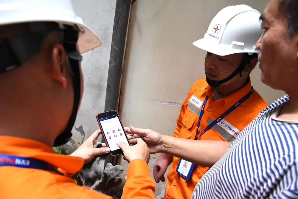 Ngành điện đẩy mạnh công tác tuyên truyền tiết kiệm điện Ngành điện đẩy mạnh công tác tuyên truyền tiết kiệm điện