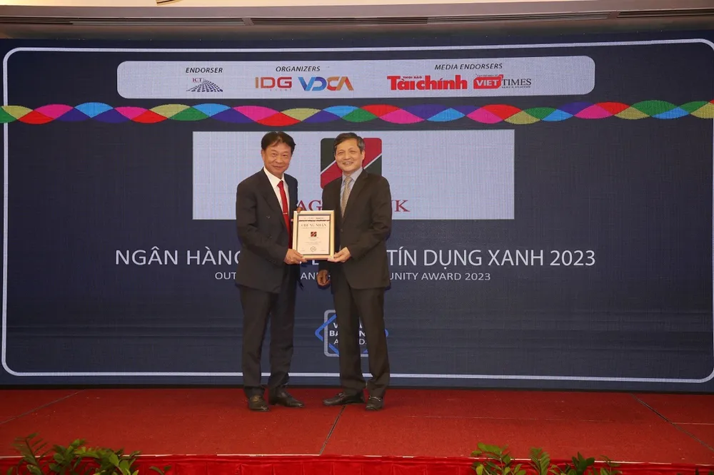 Agribank được vinh danh tại hạng mục “Ngân hàng tiêu biểu về Tín dụng xanh”