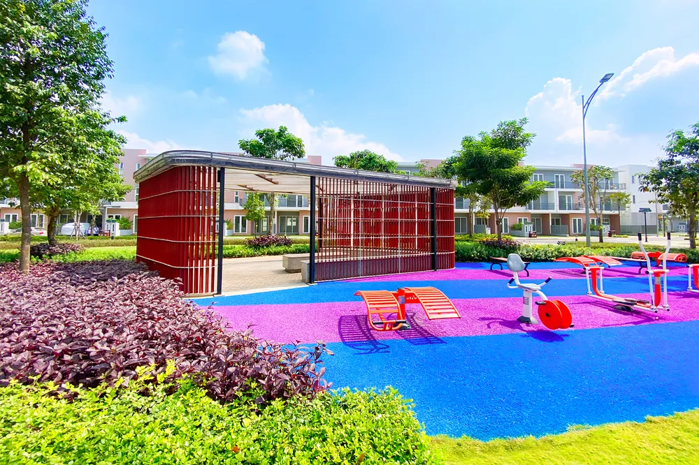 Hệ tiện ích nội khu đẳng cấp tại Dragon Village giúp phục vụ tối đa các nhu cầu an cư của cư dân. Dragon-Village5.jpg.png