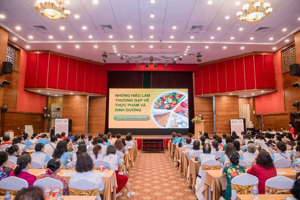 Hội thảo diễn ra tại TP. Hà Nội, ngày 11-5 vừa qua Acecook Việt Nam tiếp tục đồng hành tổ chức chuỗi hội thảo chuyên đề “An toàn thực phẩm và dinh dưỡng đúng cách”