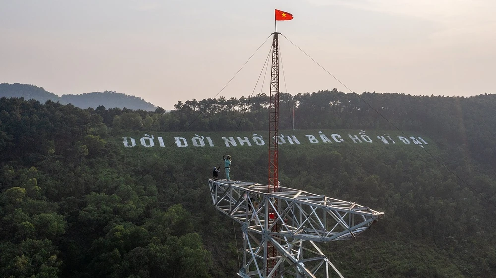 EVNNPT học tập và làm theo tư tưởng, đạo đức, phong cách Hồ Chí Minh