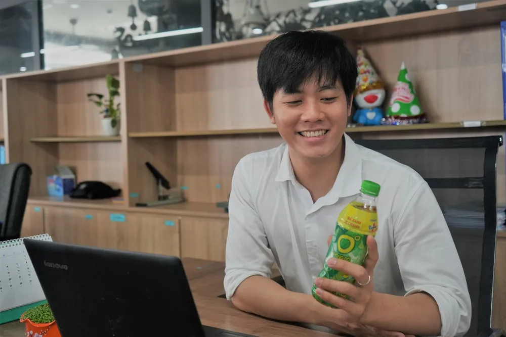 Theo chân Gen Z mùa deadline cuối năm: Đa nhiệm, căng thẳng nhưng vẫn tận hưởng cuộc sống