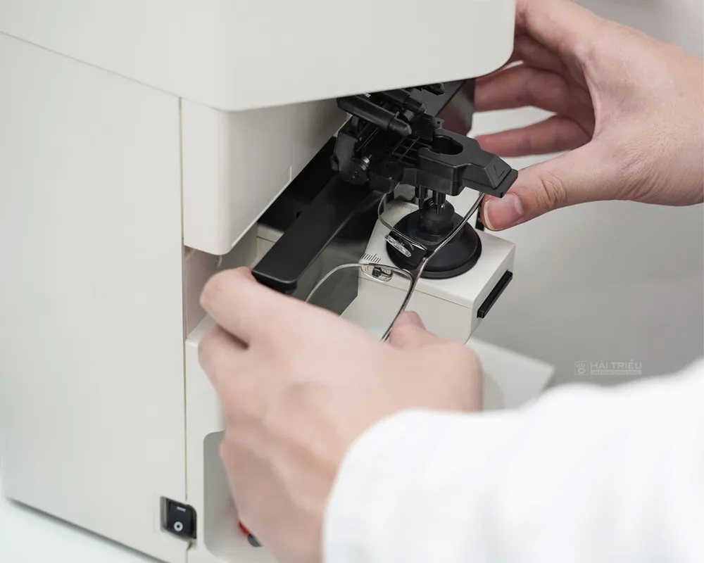 Tròng kính tại Kính Hải Triều khác gì so với những nơi khác?