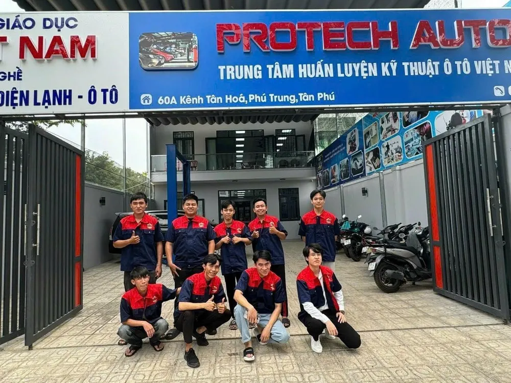 Auto Protech: Dạy nghề sửa chữa ô tô tại TP. HCM