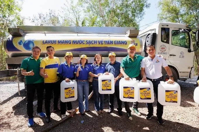 Heineken Việt Nam- Một năm hỗ trợ cộng đồng ‘Vì một Việt Nam tốt đẹp hơn’