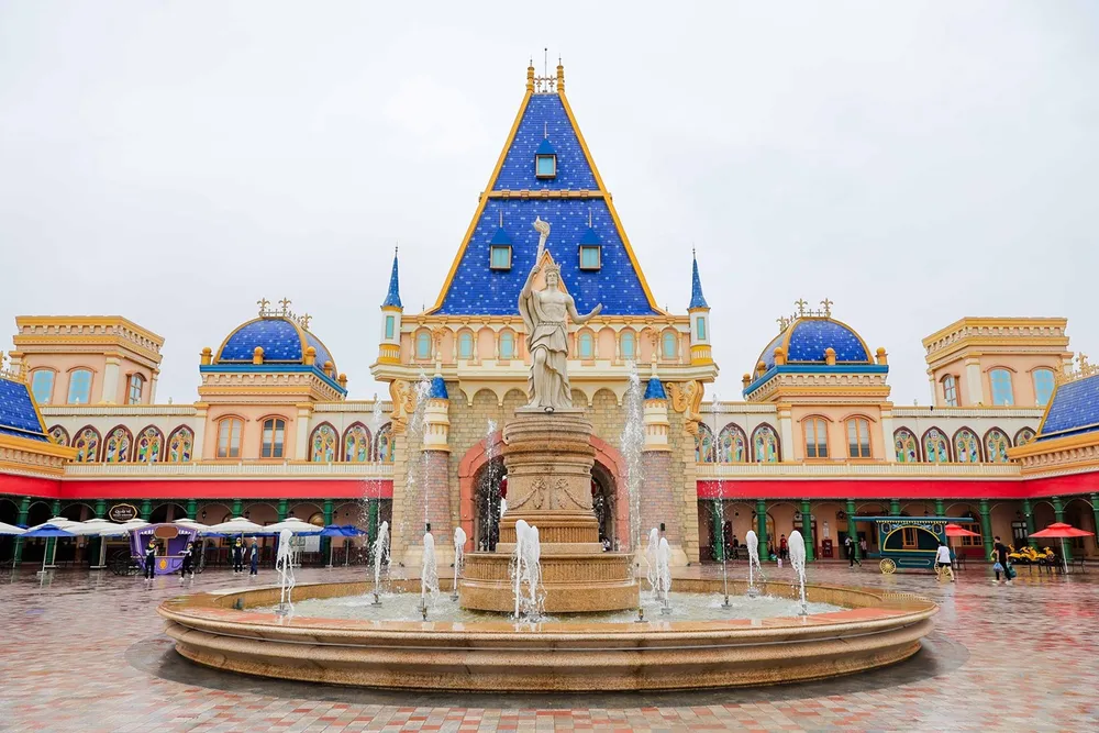 khai-truong-vinwonders-vu-yen-tam-diem-vui-choi-giai-tri-va-vuon-thu-lon-nhat-mien-bac (9).jpg