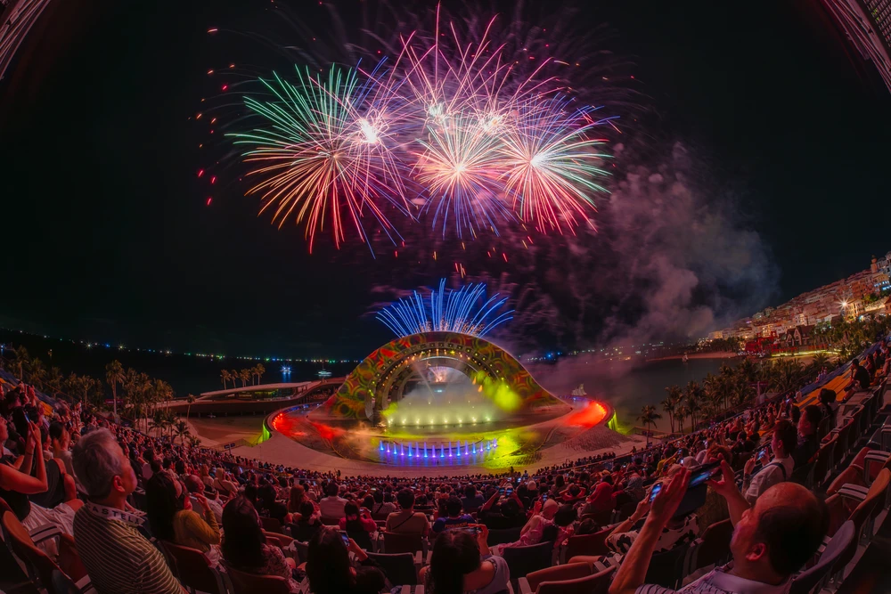 Từ Fansipan đến Phú Quốc, Sun Paradise Land bùng nổ lễ hội và ưu đãi dịp 2-9