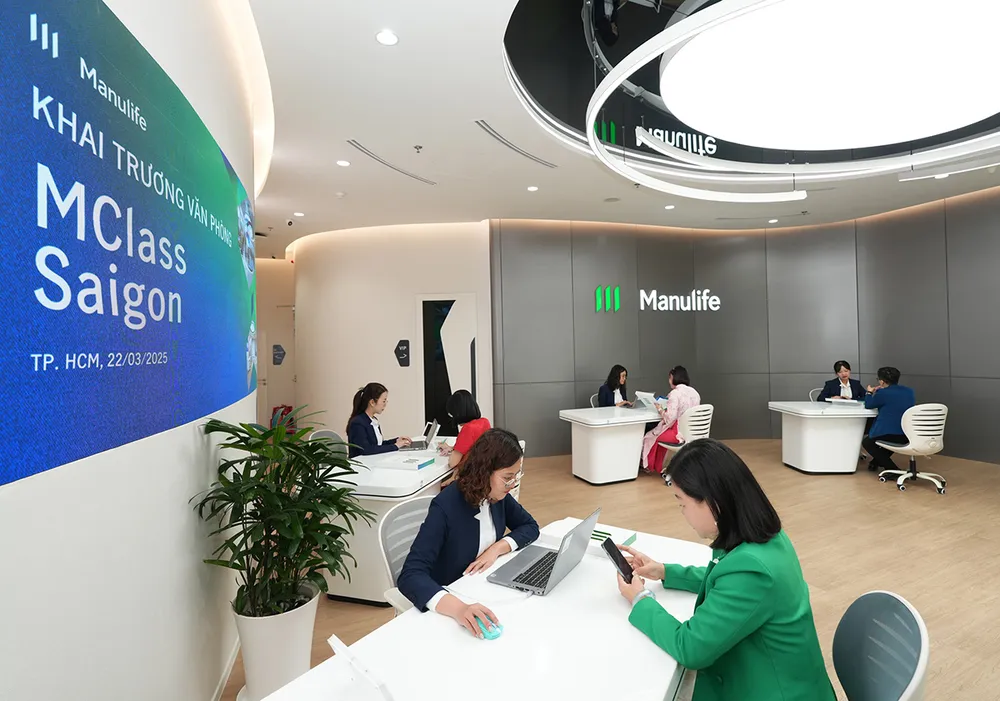 Manulife Việt Nam chi trả gần 4.000 tỷ đồng quyền lợi bảo hiểm 6 tháng đầu năm 2025