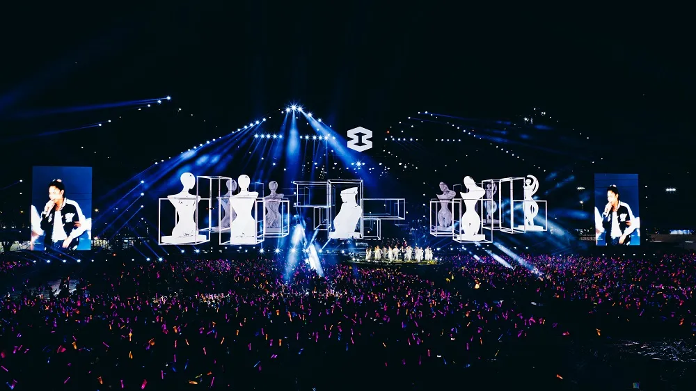 soobin-the-hien-tuyen-ngon-the-he-tai-8wonder-nghe-si-viet-du-kha-nang-sanh-vai-quoc-te (4).jpg