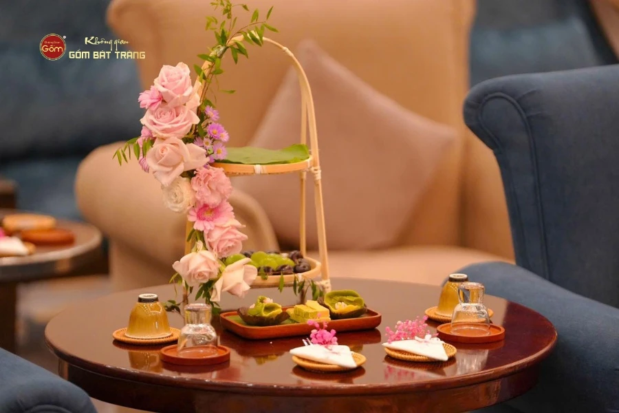 an-tho-tuc-va-su-kien-a80-cau-noi-van-hoa-tra-viet-trong-ngay-hoi-lich-su (2).jpg