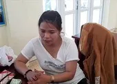 Bắt nhóm sản xuất, lưu hành tiền giả liên tỉnh ảnh 2 1 phụ nữ dùng tiền giả mua hàng ở chợ Tam Thanh