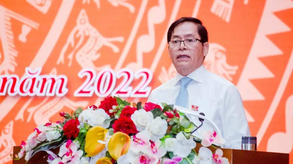 Ông Phạm Viết Thanh, Bí thư Tỉnh ủy, Chủ tịch HĐND tỉnh tại phiên bế mạc kỳ họp. Ảnh: MT