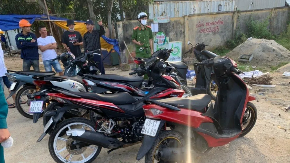 Một số xe máy bị CA tạm giữ-Ảnh:BC Một số xe máy bị CA tạm giữ-Ảnh:BC
