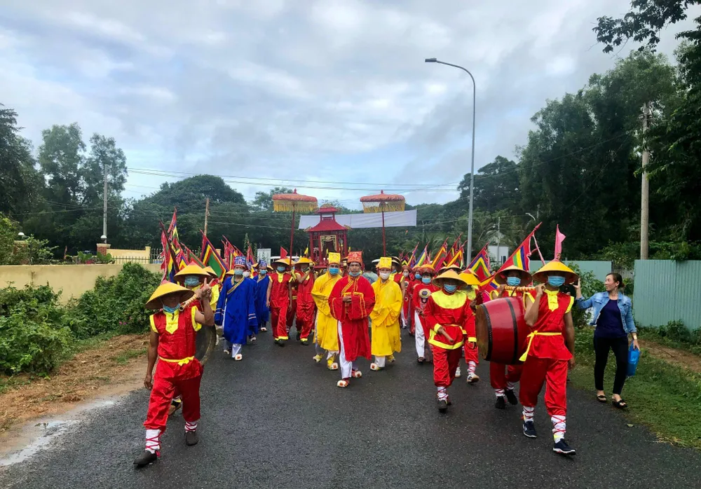 Lễ hội truyền thống Lễ giỗ bà Phi Yến tại Côn Đảo. Ảnh: MẠNH CƯỜNG