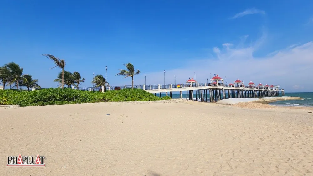 Khu vực cầu Ngắm biển tại The Hamptons Hồ Tràm. Ảnh: TK