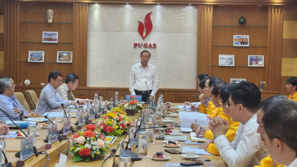 Ông Nguyễn Văn Thọ, chủ tịch UBND tỉnh Bà Rịa-Vũng Tàu tại buổi làm việc với PV GAS chiều 8-7. Ảnh: TK Ông Nguyễn Văn Thọ, chủ tịch UBND tỉnh Bà Rịa-Vũng Tàu tại buổi làm việc với PV GAS chiều 8-7. Ảnh: TK