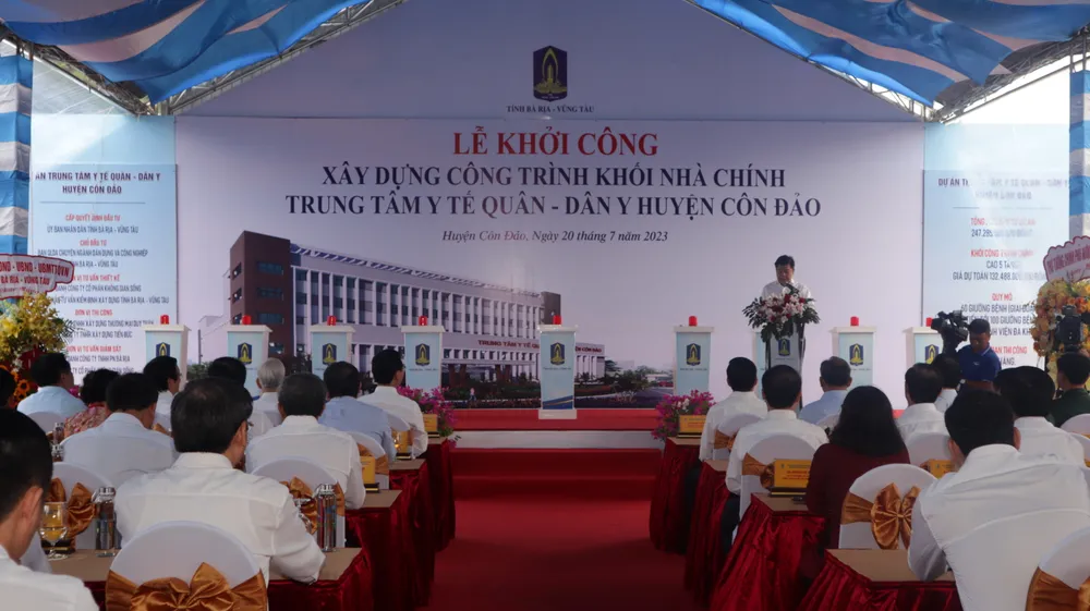 Chủ đầu tư thông tin về dự án Trung tâm Y tế Quân, Dân Y Côn Đảo. Ảnh: TK Chủ đầu tư thông tin về dự án Trung tâm Y tế Quân, Dân Y Côn Đảo. Ảnh: TK