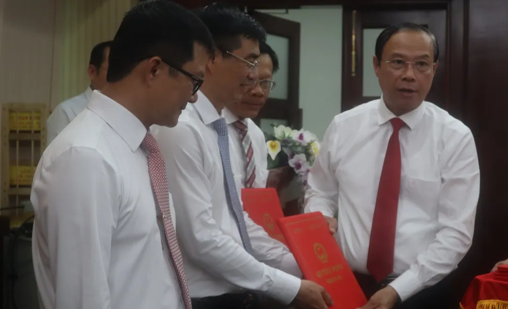 Đây là các cán bộ trúng tuyển kỳ thi tuyển chức danh lãnh đạo, quản lý do Tỉnh ủy tổ chức tháng 6-2023 vừa qua. Ảnh:TK