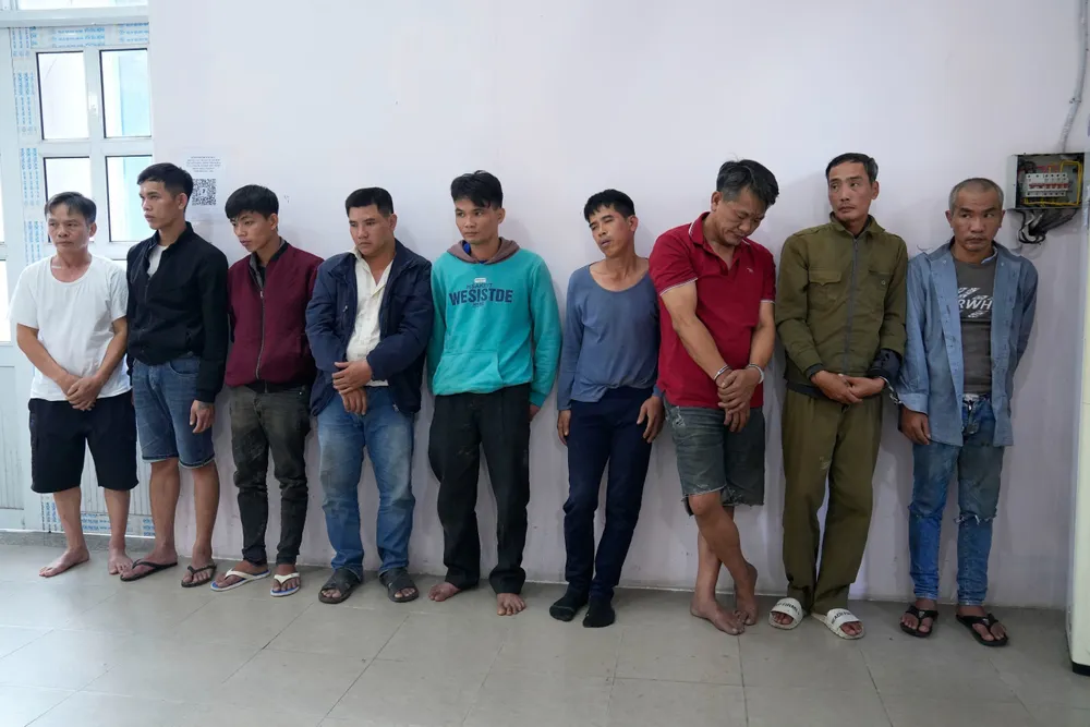 Các đối tượng bị bắt giữ. Ảnh: MK